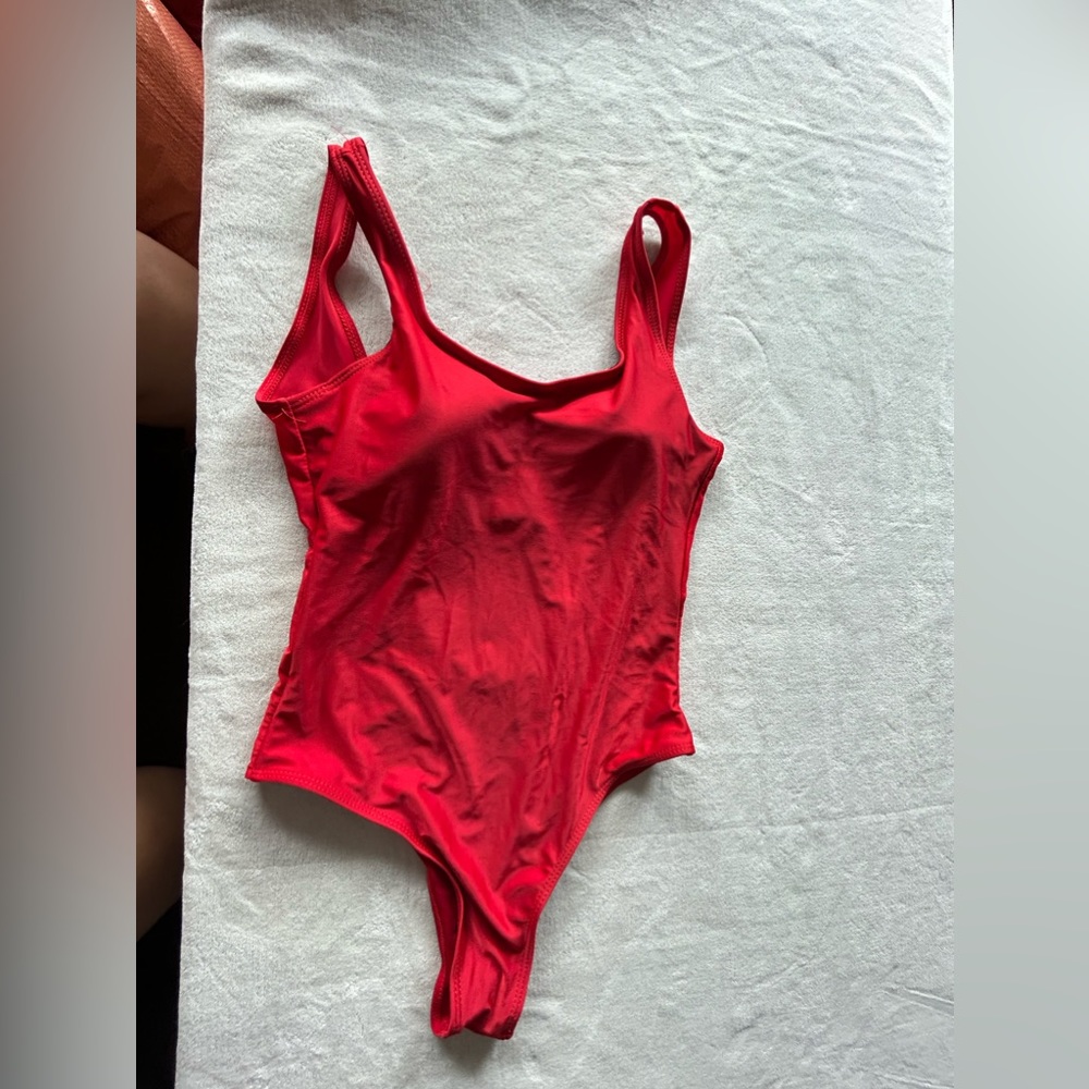 Red backless bathing suit